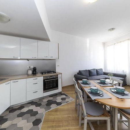 Apartments 23 And 25 With Free Private Parking Zadar Exteriér fotografie