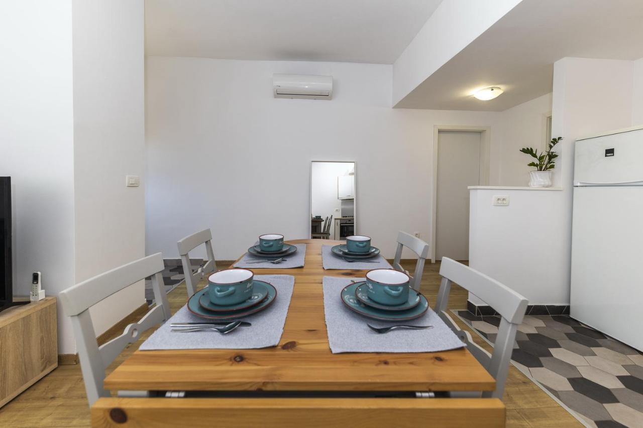 Apartments 23 And 25 With Free Private Parking Zadar Exteriér fotografie