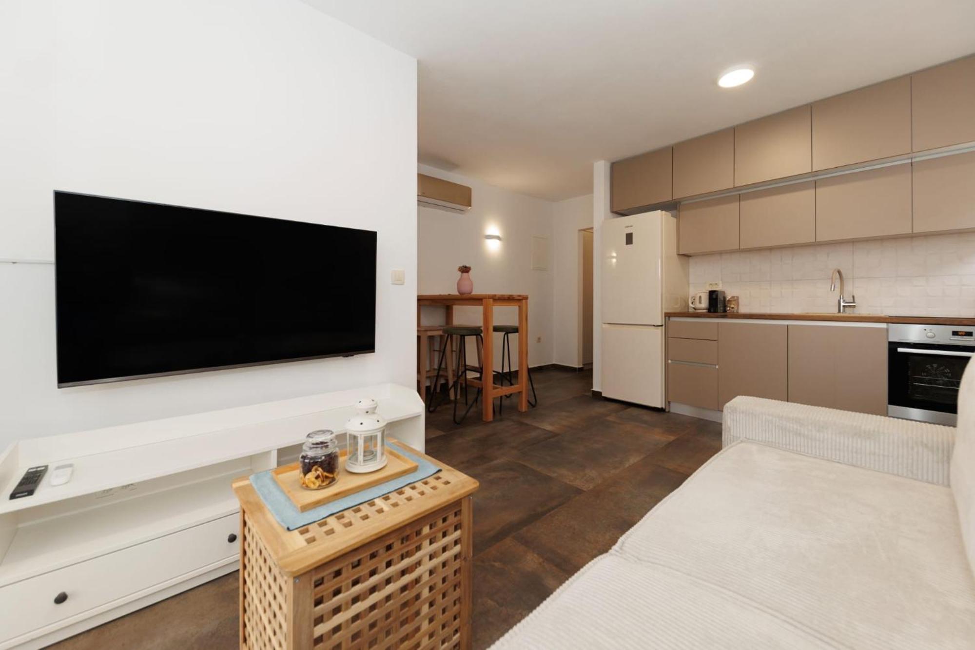 Apartments 23 And 25 With Free Private Parking Zadar Exteriér fotografie
